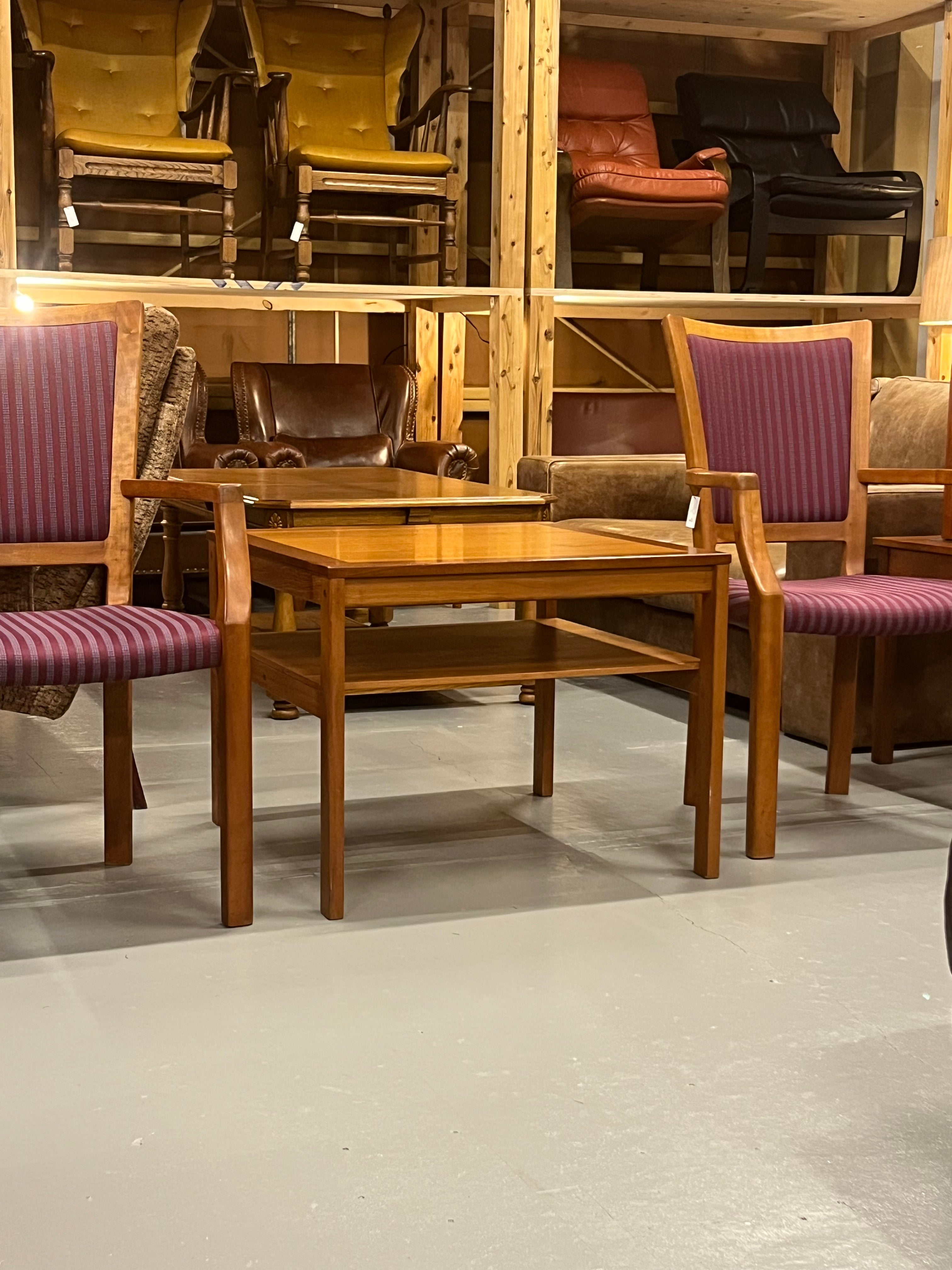 チークウッド コーヒーテーブル/サイドテーブル - TAMAGAWA BASE