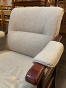 ファブリックラウンジチェア <br> 大和店