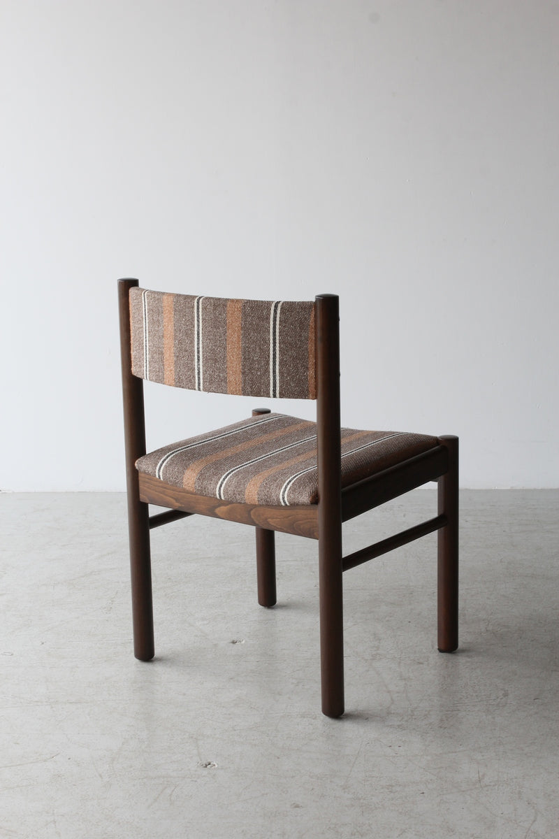 ファブリック ダイニングチェア<br>ヴィンテージ<br>大和店 - ヴィンテージ SHARK ATTACK