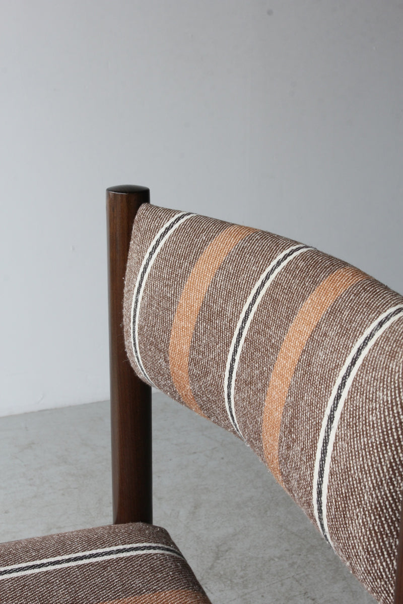 ファブリック ダイニングチェア<br>ヴィンテージ<br>大和店 - ヴィンテージ SHARK ATTACK