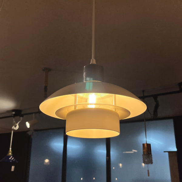 ペンダントランプ ヴィンテージ SHARK ATTACK