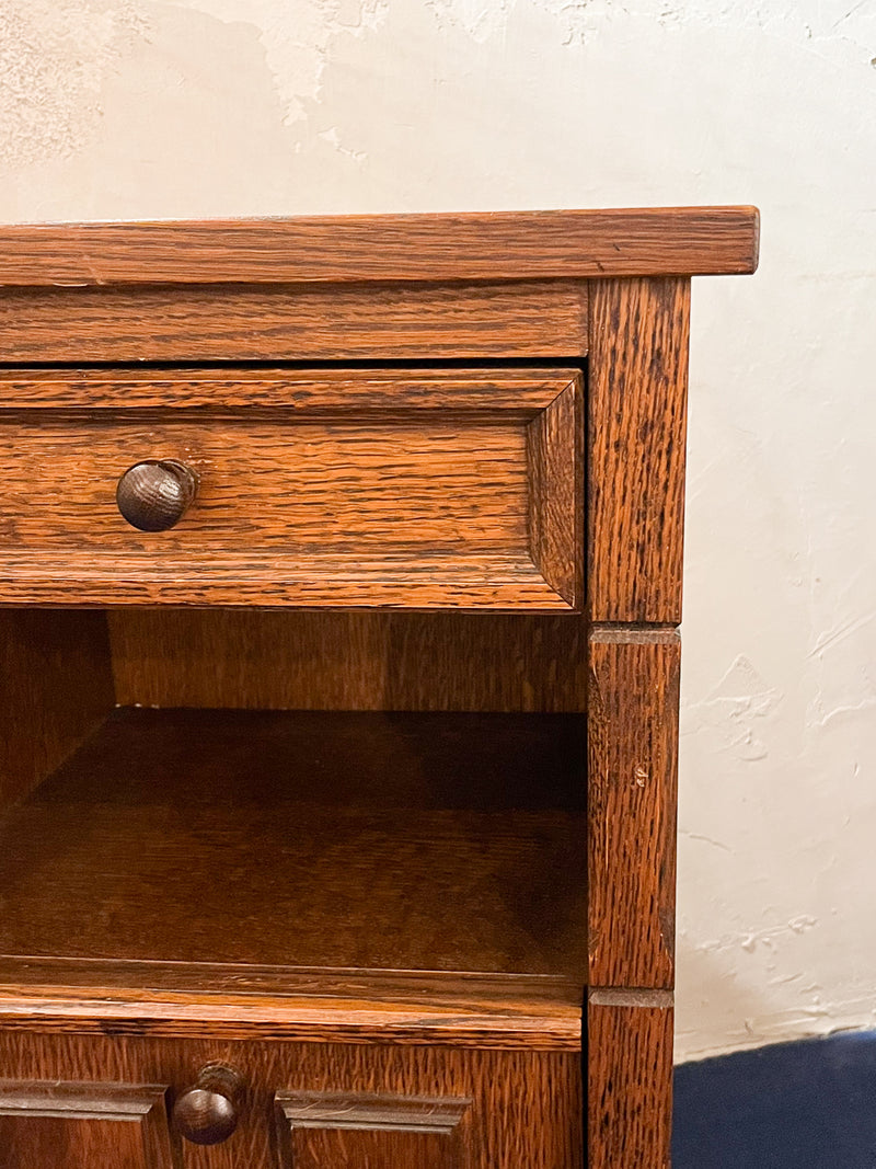 ウッドチェスト <br> cerote antiques - ヴィンテージ SHARK ATTACK