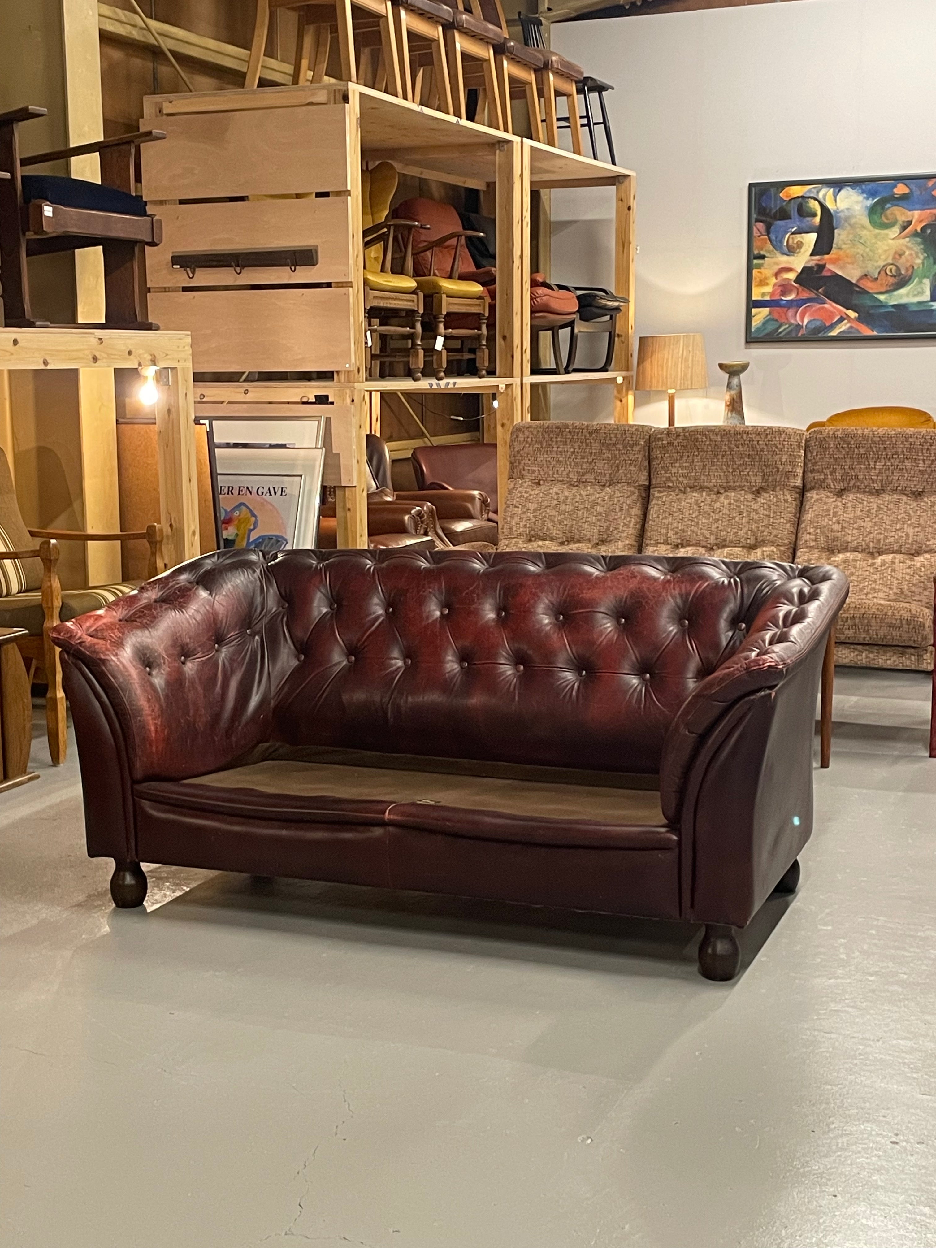 WIELS MOBLER HAARBY - 2シーター チェスターフィールドソファ - 1970-80's , Denmark - TAMAGAWA BASE