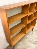 オープンシェルフ <br> cerote antiques - ヴィンテージ SHARK ATTACK