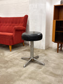 レザースツール <br>cerote antiques,大阪店,大和店 - ヴィンテージ SHARK ATTACK