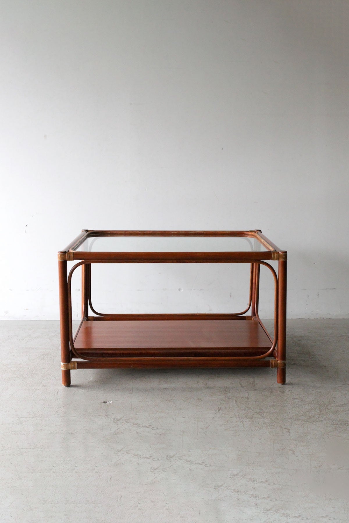 ガラストップ コーヒーテーブルヴィンテージ大和店