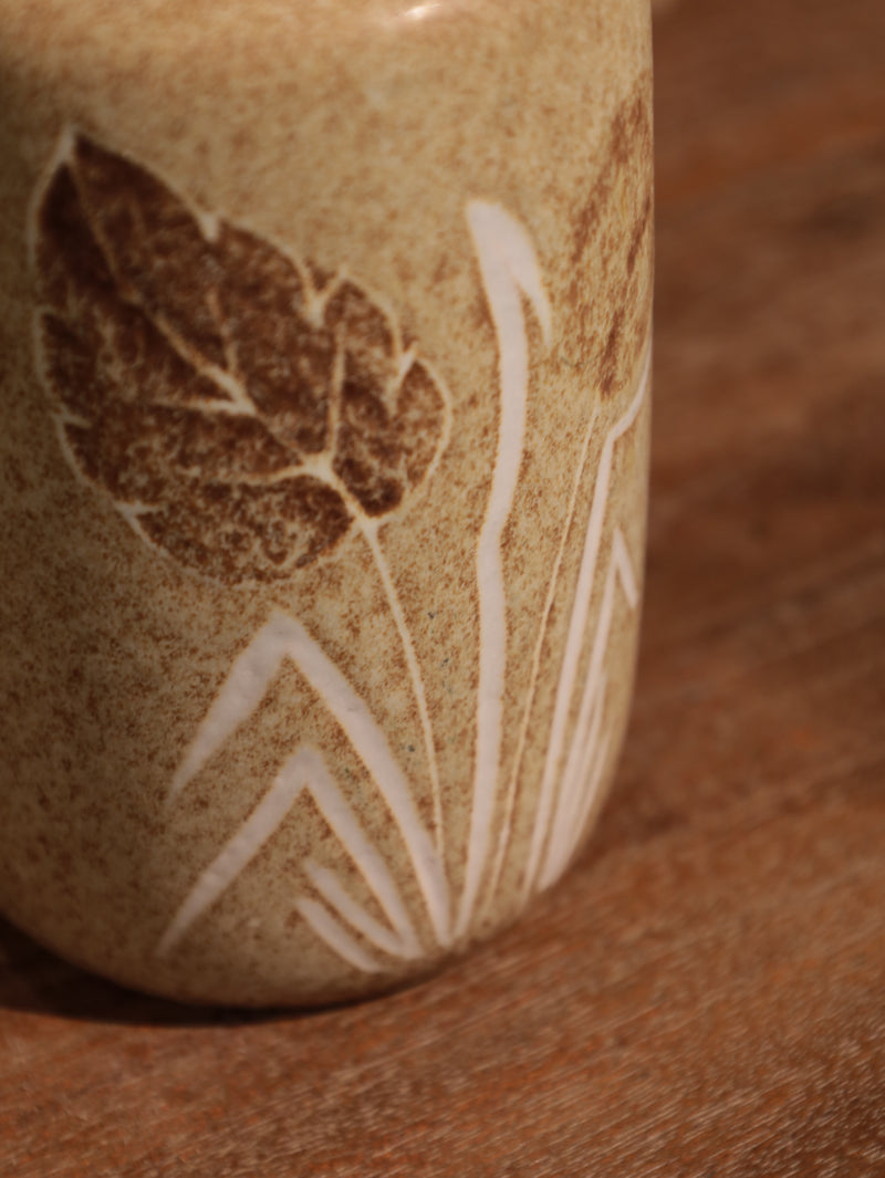 Fat Lava<br>セラミック フラワーベース <br>reload - ヴィンテージ SHARK ATTACK