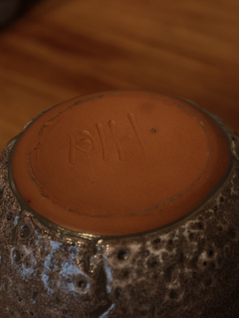 ヴィンテージ<br>セラミック フラワーベース <br>reload - ヴィンテージ SHARK ATTACK