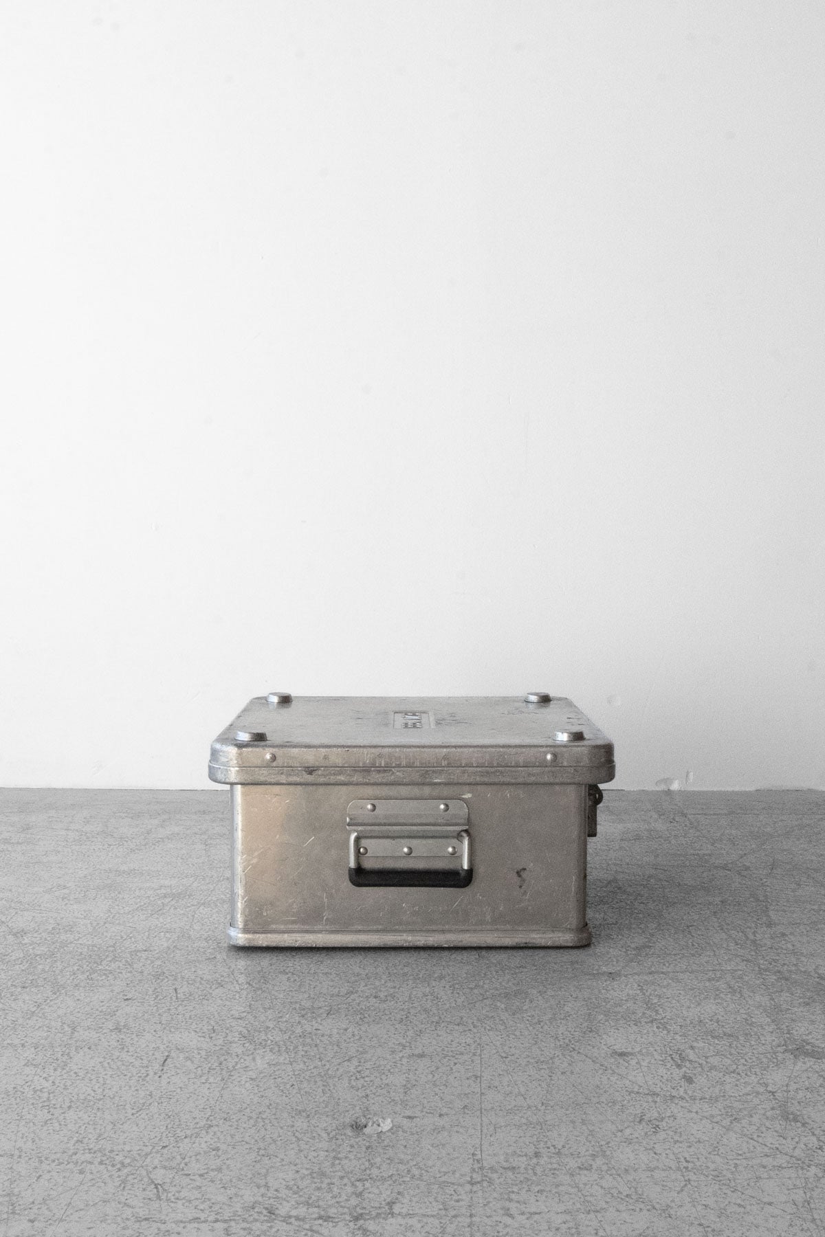 ZARGES paper money transport box 現金輸送ボックス <br>大和店・大阪店 - ヴィンテージ SHARK ATTACK