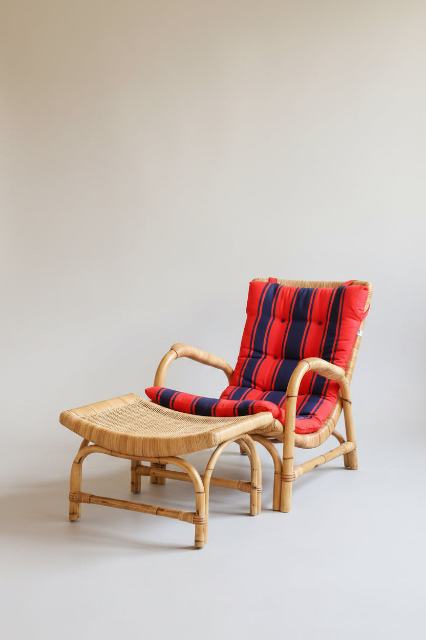 LOUNGE CHAIR – SHARK ATTACK ONLINE SHOP