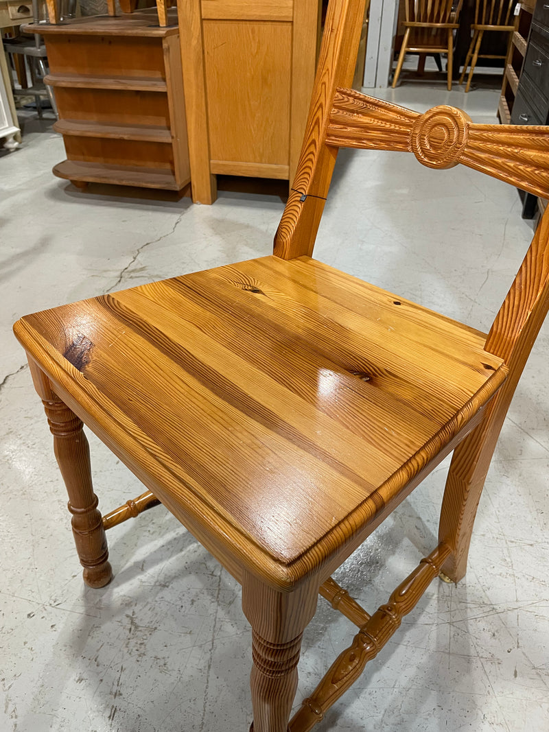 ウッドダイニングチェア<br> 大和店 - ヴィンテージ SHARK ATTACK