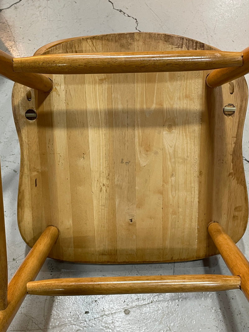 スポークバックチェア <br>大和店 - ヴィンテージ SHARK ATTACK