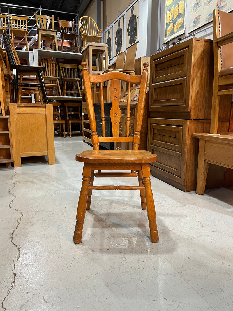 ウッド ダイニングチェア <br> 大和店 - ヴィンテージ SHARK ATTACK