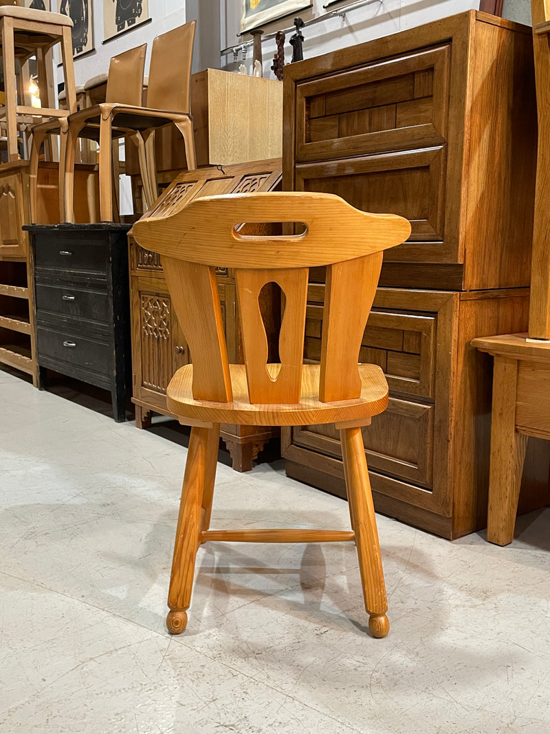 ウッド ダイニングチェア <br> 大和店 - ヴィンテージ SHARK ATTACK