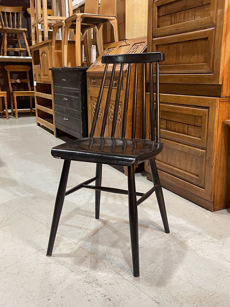 ウッドダイニングチェア <br> 大和店 - ヴィンテージ SHARK ATTACK