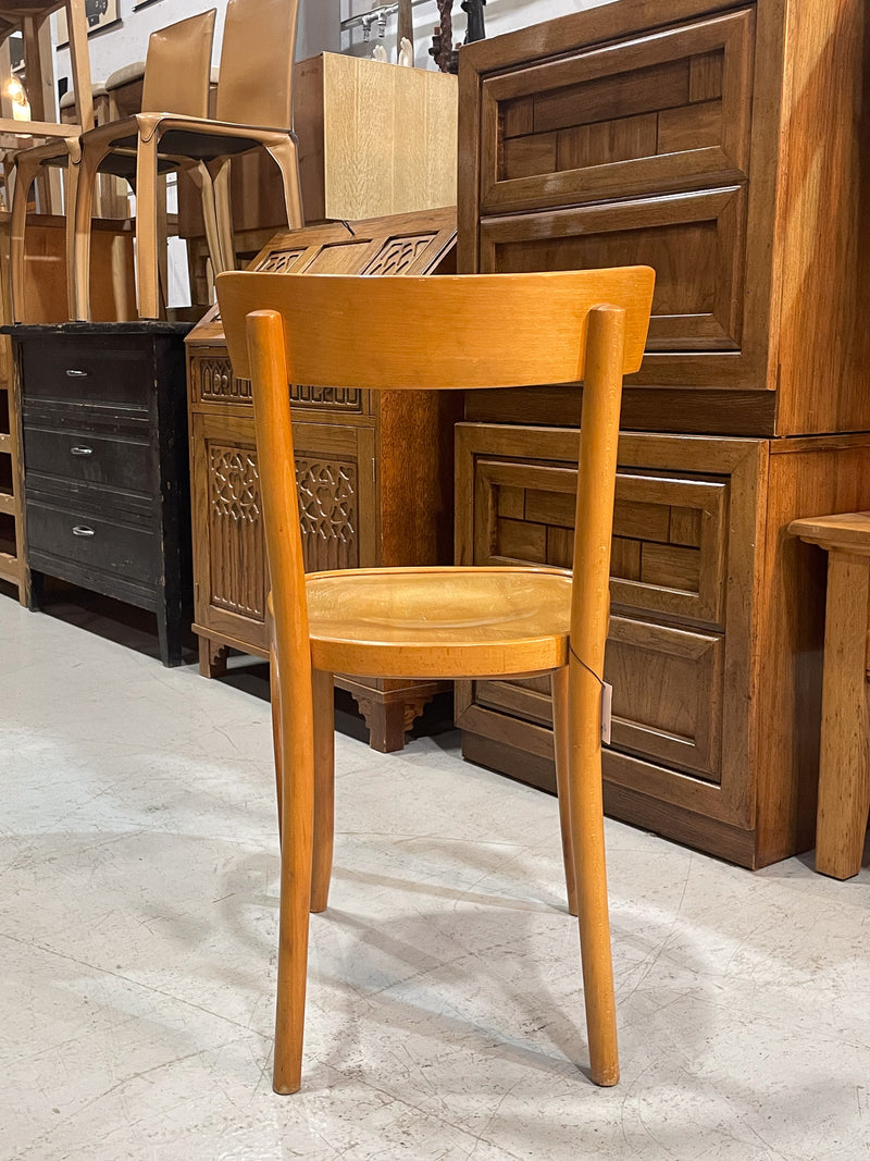 ウッドダイニングチェア <br> 大和店 - ヴィンテージ SHARK ATTACK