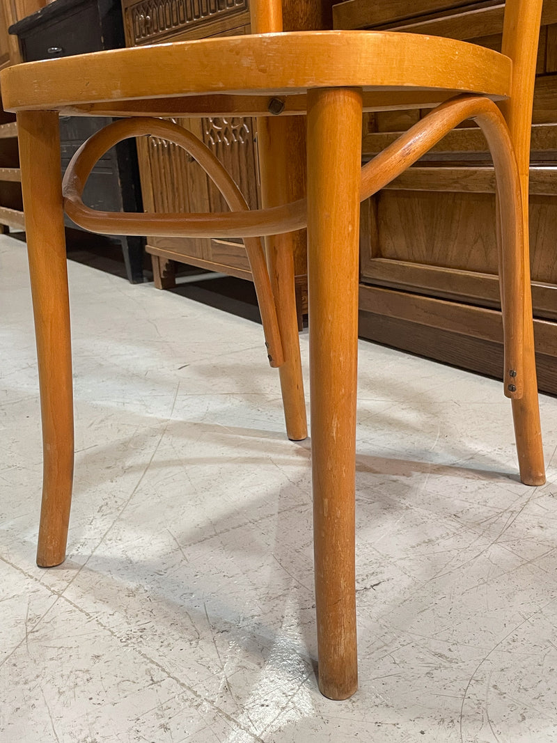 ウッドダイニングチェア <br> 大和店 - ヴィンテージ SHARK ATTACK