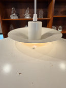 ホワイトシェードペンダントライト <br>cerote antiques