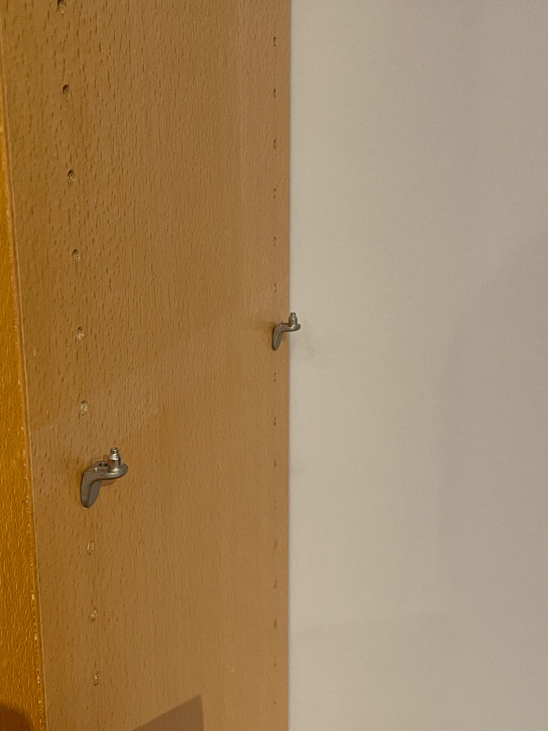 EFG<br>オークウッド ブックシェルフ<br>Sweden<br> cerote antiques - ヴィンテージ SHARK ATTACK