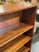 チークウッド ブックシェルフ<br> 大和店 - ヴィンテージ SHARK ATTACK