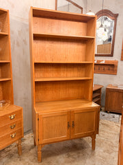 オークウッドカップボード - cerote antiques