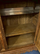 オークウッドキャビネット <br> cerote antiques