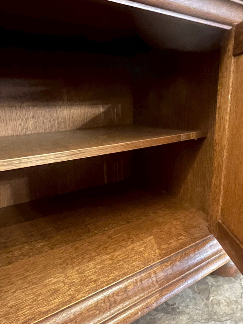 オークウッド カップボード <br> cerote antiques - ヴィンテージ SHARK ATTACK