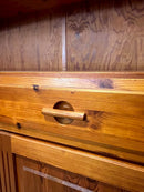 パインウッドサイドボード<br>cerote antiques