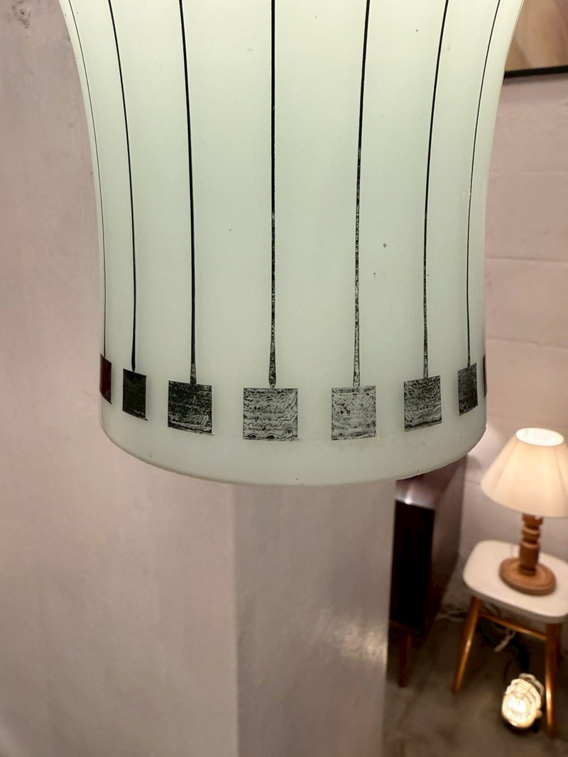 ガラスペンダントランプ VINTAGE シャークアタック