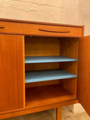 チークウッドサイドボード <br>Sweden<br> cerote antiques