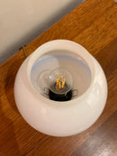 ミルクガラステーブルランプ <br> cerote antiques