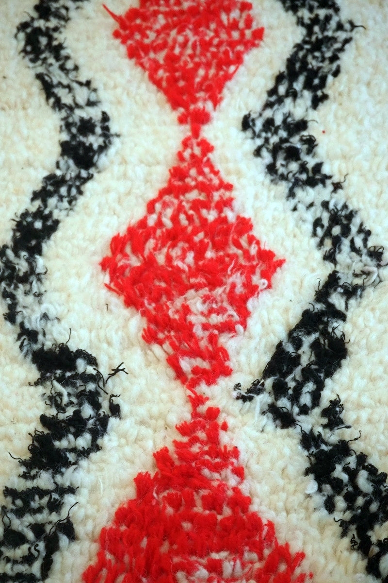 Aziral rug 1010×620<br> Sendagaya store