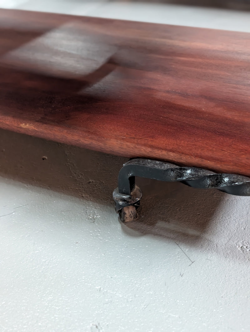 アイアンローテーブル/サービステーブル <br>TAMAGAWA BASE - ヴィンテージ SHARK ATTACK