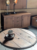 アイアンレッグラウンド テーブル <br>ヴィンテージ <br>TAMAGAWA BASE - ヴィンテージ SHARK ATTACK