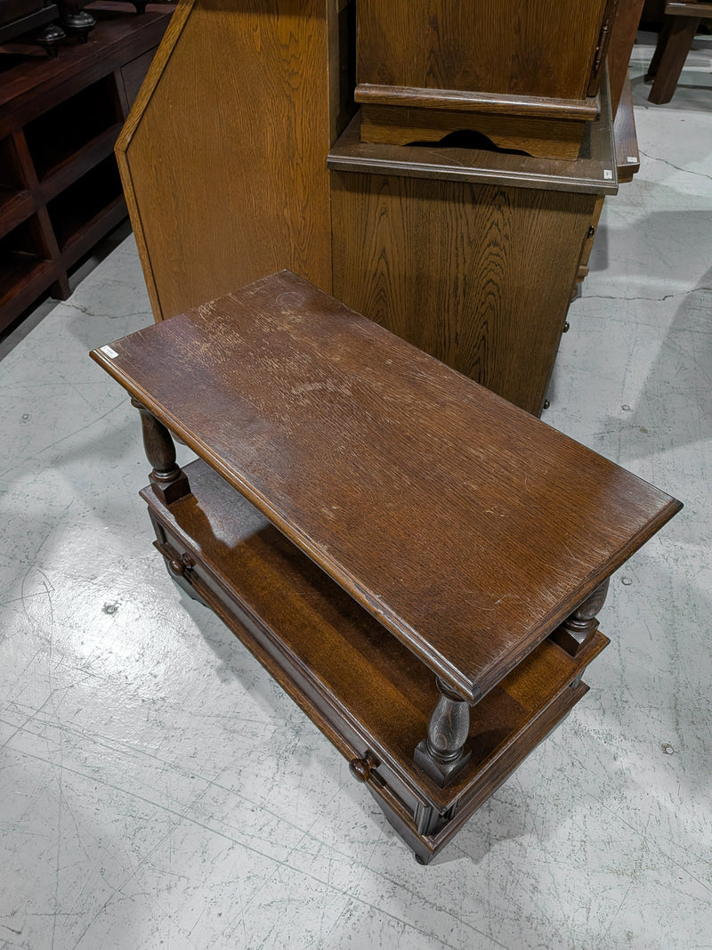 ナイトスタンド/サイドテーブル <br> 大和店 - ヴィンテージ SHARK ATTACK