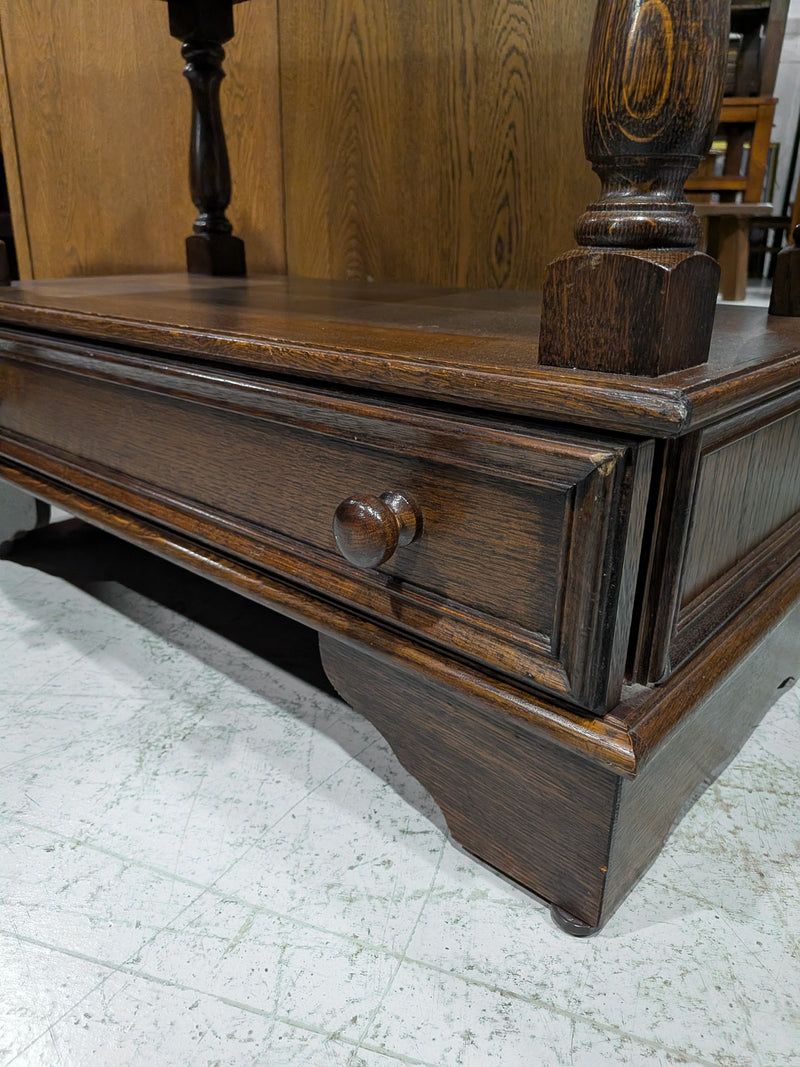 ナイトスタンド/サイドテーブル <br> 大和店 - ヴィンテージ SHARK ATTACK