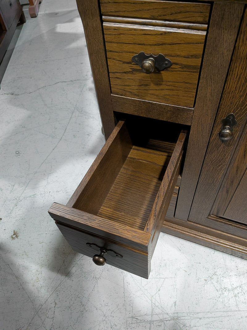 オークウッド キャビネット <br> 大和店