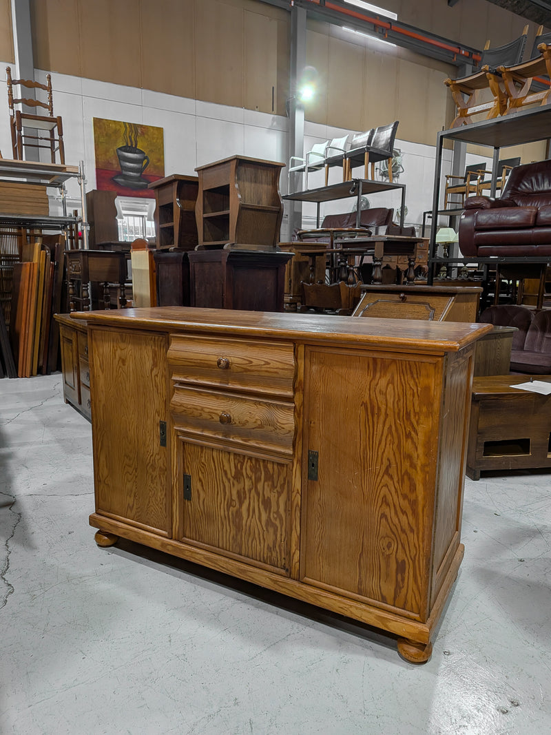 ウッド サイドボード <br> 大和店 - ヴィンテージ SHARK ATTACK