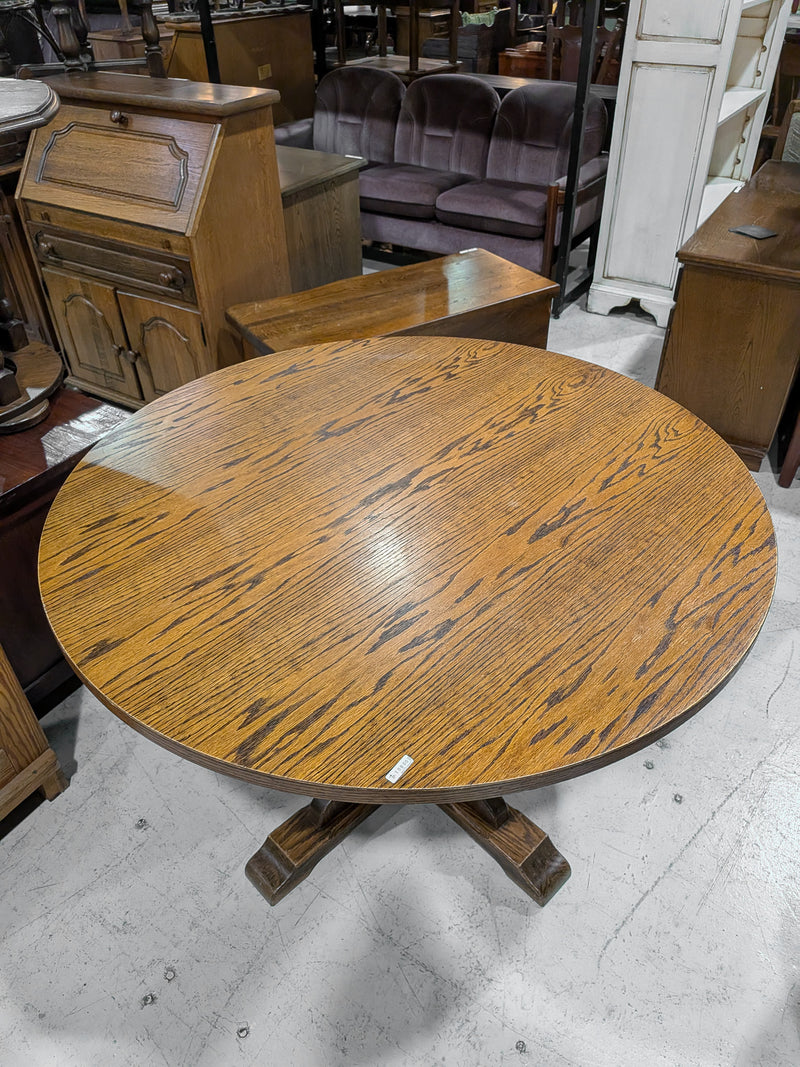 オークウッド ラウンドテーブル <br> 大和店 - ヴィンテージ SHARK ATTACK