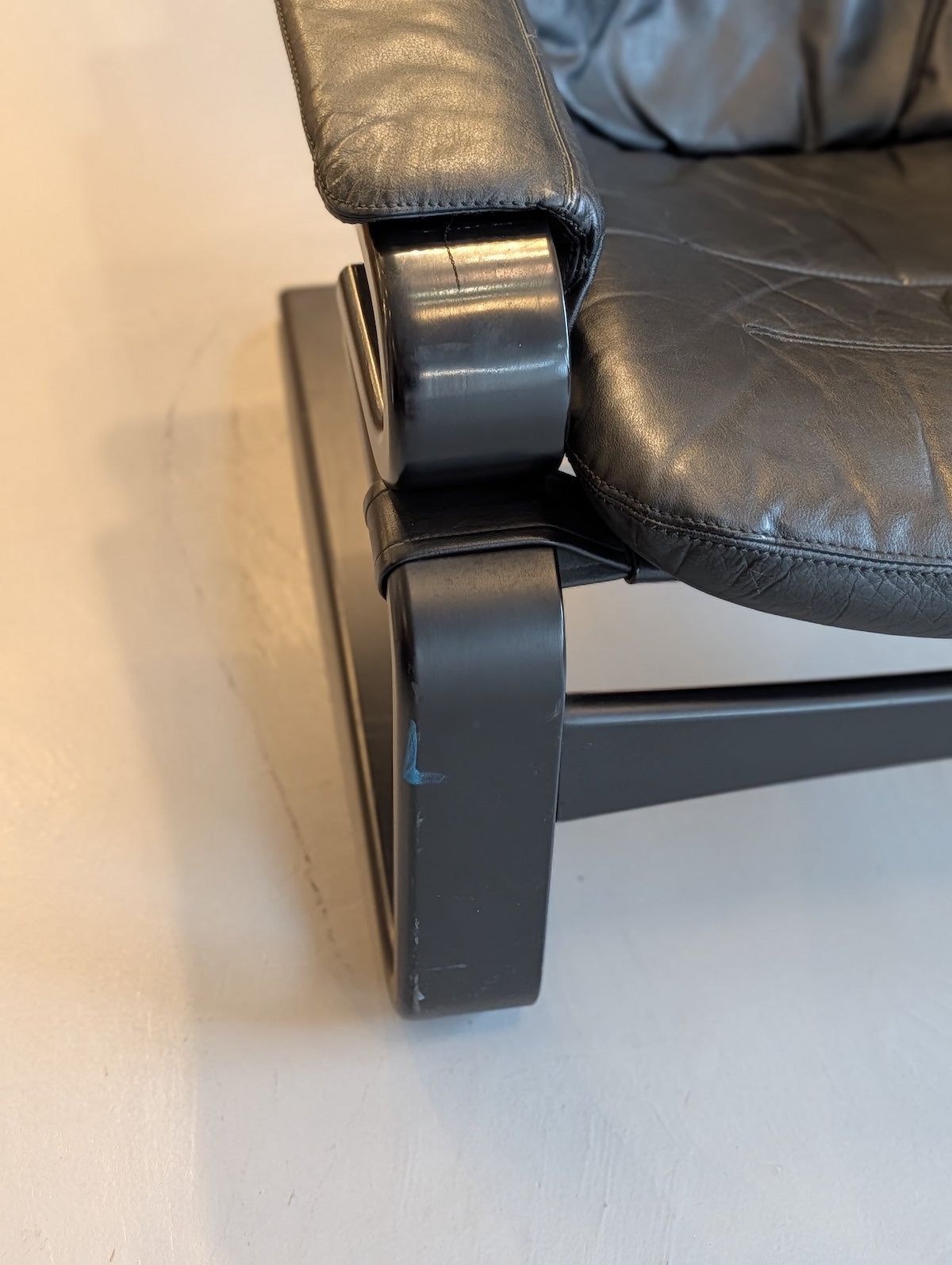 SKIPPER MØBLER , Svend Skipper - ”Apollo Chair” レザー ラウンジチェア＆オットマン - 1970's , Denmark