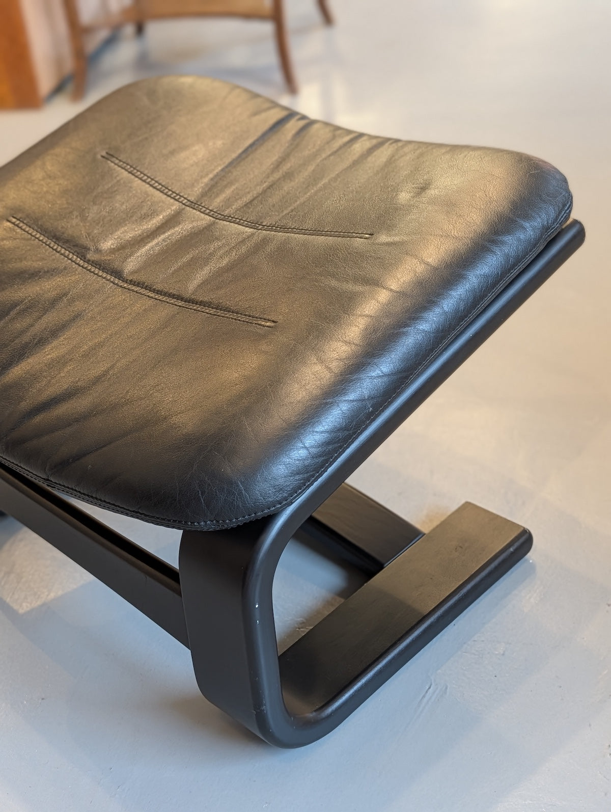 SKIPPER MØBLER , Svend Skipper - ”Apollo Chair” レザー ラウンジチェア＆オットマン - 1970's , Denmark