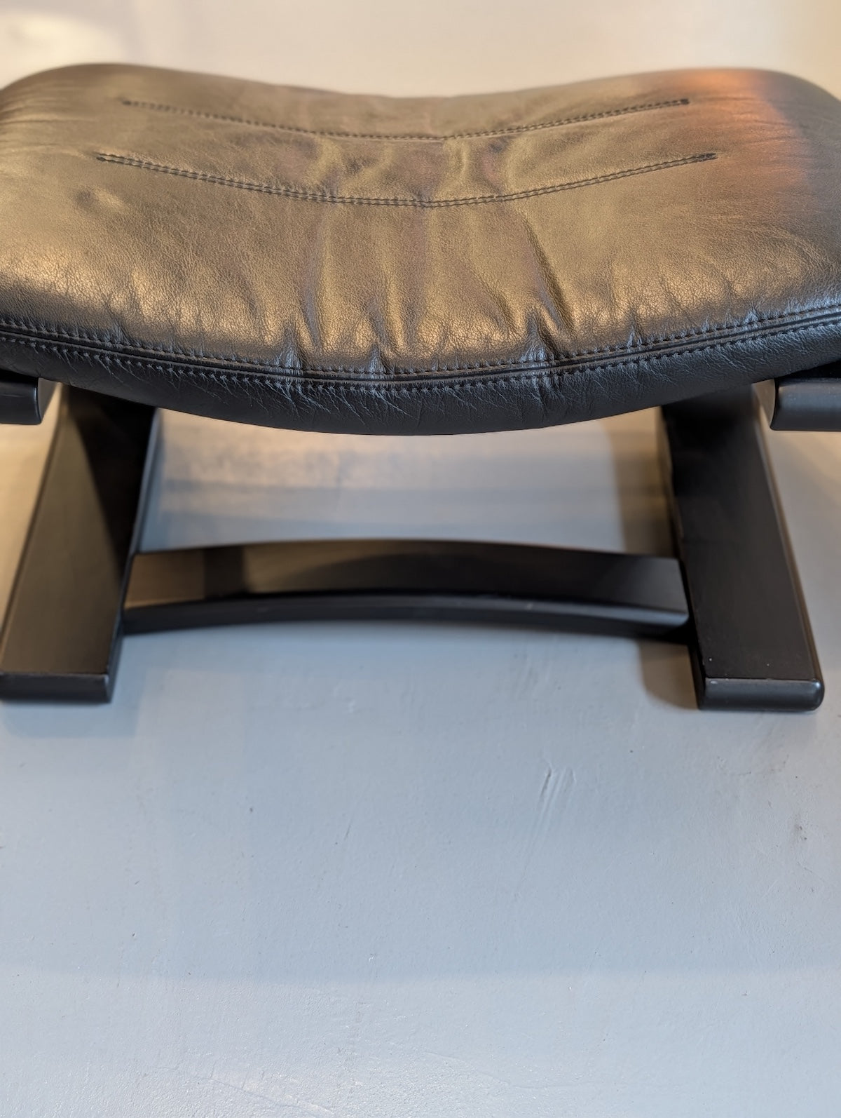 SKIPPER MØBLER , Svend Skipper - ”Apollo Chair” レザー ラウンジチェア＆オットマン - 1970's , Denmark