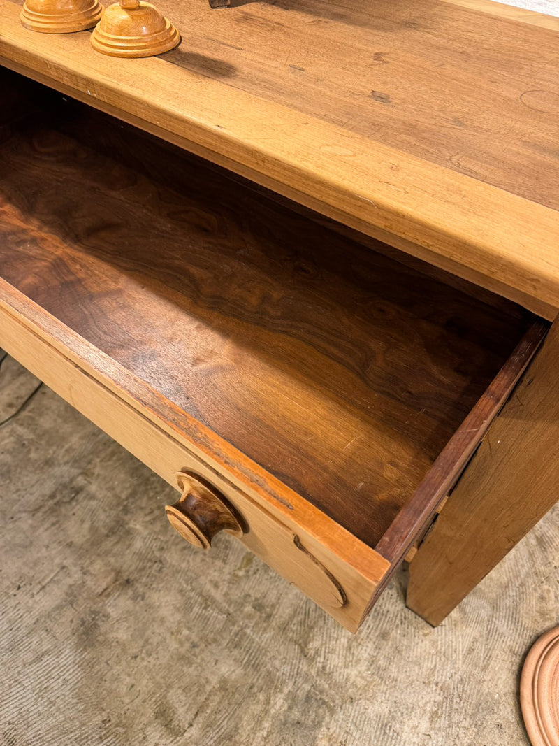 チークウッド チェスト<br> cerote antiques - ヴィンテージ SHARK ATTACK