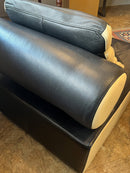 レザーラウンジチェア <br> cerote antiques - ヴィンテージ SHARK ATTACK