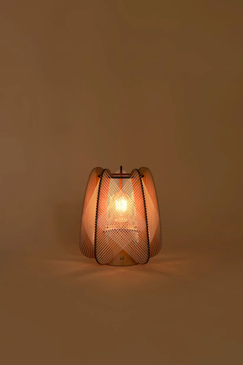 LAFABLIGHT <br> ARIOCA "QADRO PORTABLE" <br> Lamp on Base - ヴィンテージ SHARK ATTACK