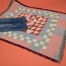 SLOWDOWN STUDIO <br>Barlow Throw (Art by Sydney Zester, North Carolina, USA ) <br>reload - ヴィンテージ SHARK ATTACK