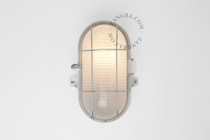 zangra outdoor or bathroom white bakelite bulkhead light - opaline glass  大和店・千駄ヶ谷店