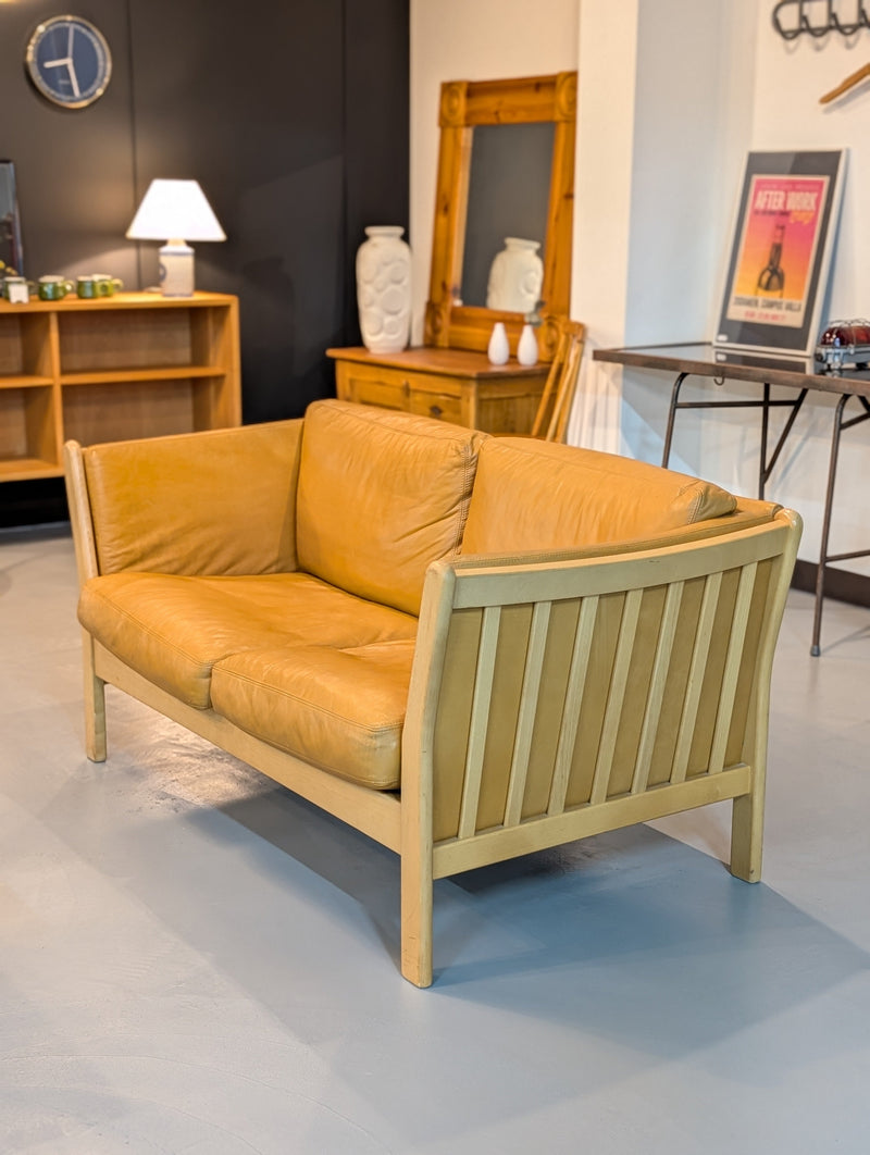 2シーターレザーソファ <br>1992’s  Denmark <br>TAMAGAWA BASE