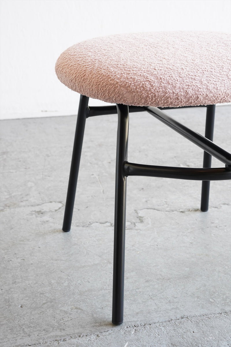 HOOK Fabric Chair<br> pink