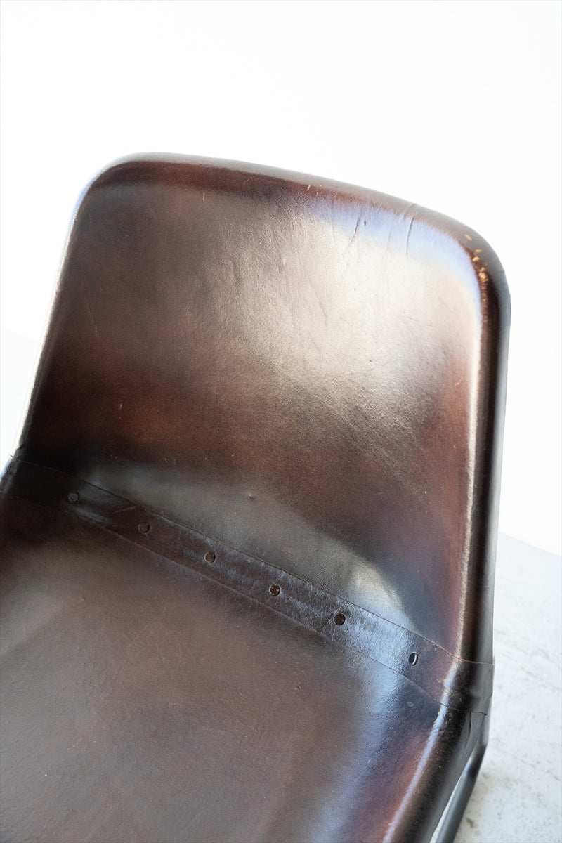 Leather x iron chair vintage Yamato store